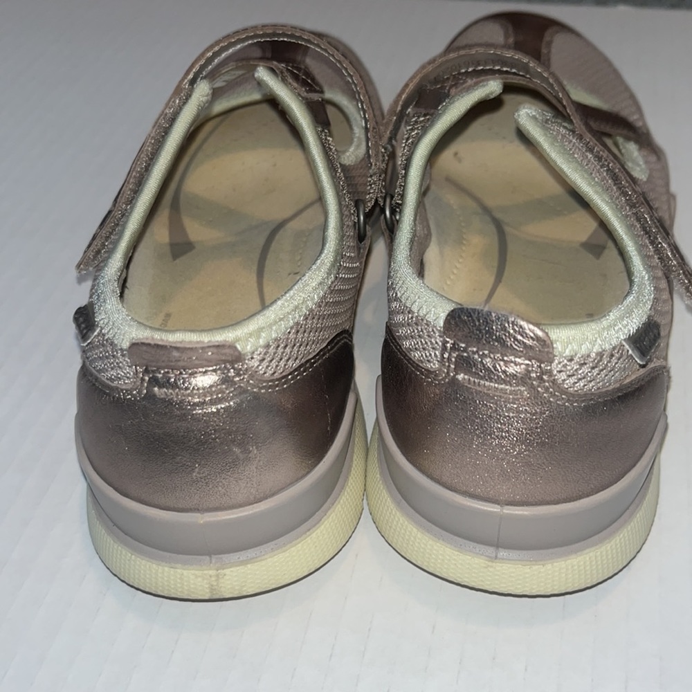 ECCO Women's Lynx Mary Jane Metallic Sneaker Comfort Shoe 9 (Europe 40) - Picture 3 of 7